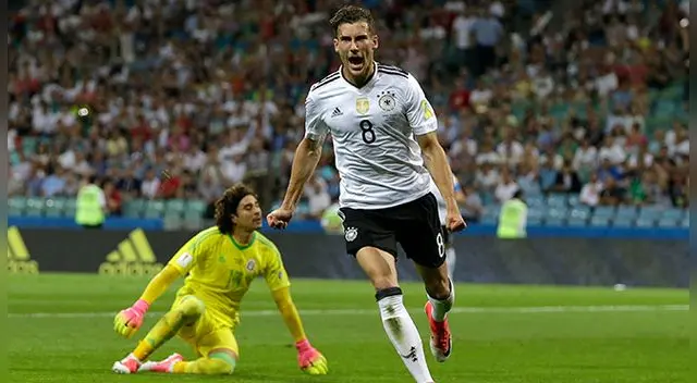 Leon Goretzka celebra el primer gol de Alemania a México. Leon Goretzka celebra el primer gol de Alemania a México.