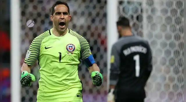 Claudio Bravo confía en alzar el título de la Copa Confederaciones 2017