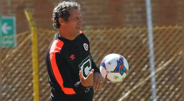 Universitario: Pedro Troglio descarta partir a Unión de Santa Fe