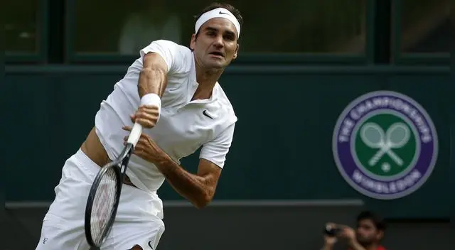 Wimbledon: Roger Federer gana en su debut y quiebra récord de triunfos