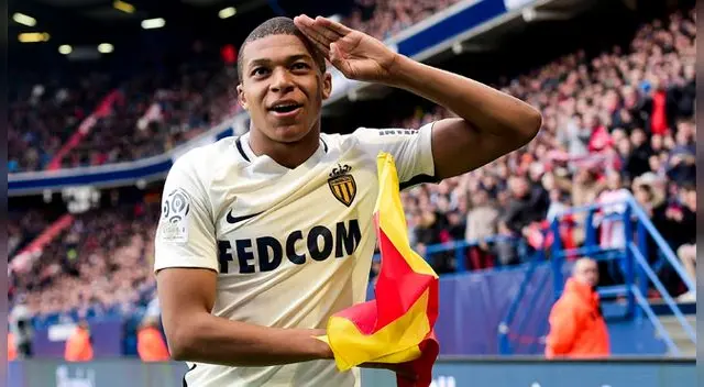 Kylian Mbappé celebra un gol con el Mónaco. Kylian Mbappé celebra un gol con el Mónaco.