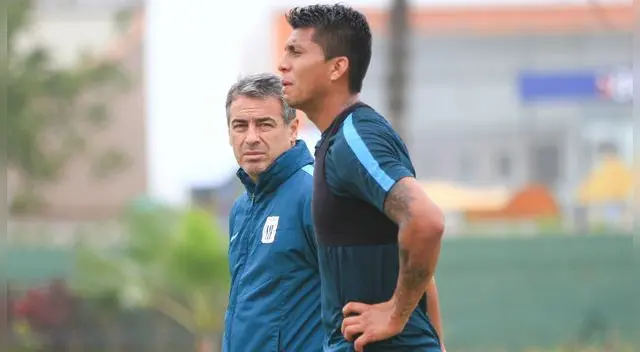 Alianza Lima: Pablo Bengoechea asegura que apagón influyó en resultado ante Cantolao Alianza Lima: Pablo Bengoechea asegura que apagón influyó en resultado ante Cantolao