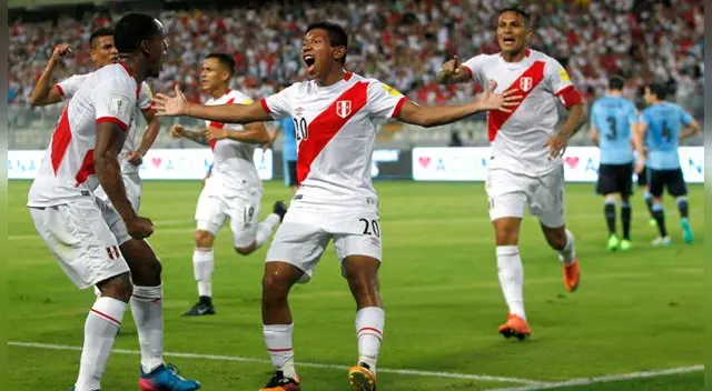 Edison Flores lleva tres goles en las presentes Eliminatorias con la blanquirroja.