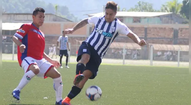 Alejandro Hohberg se disfrazó de héroe en Nueva Cajamarca y puso a Alianza Lima en la punta del Apertura