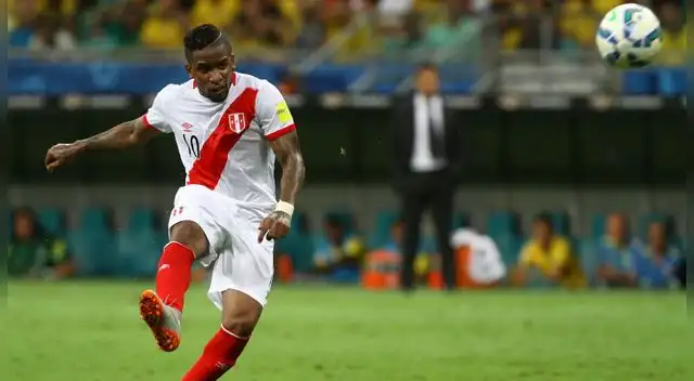 ¿Gareca convocará a Farfán para enfrentar a Bolivia y Ecuador?