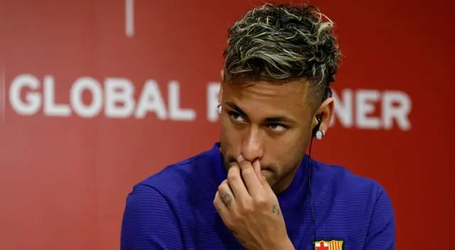 Neymar piensa en abandonar Barcelona por el poco protagonismo que tiene en el equipo Neymar piensa en abandonar Barcelona por el poco protagonismo que tiene en el equipo