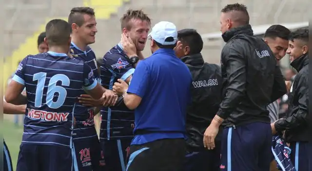 Real Garcilaso ganó 2-1 a Juan Aurich y es único líder del Torneo Apertura