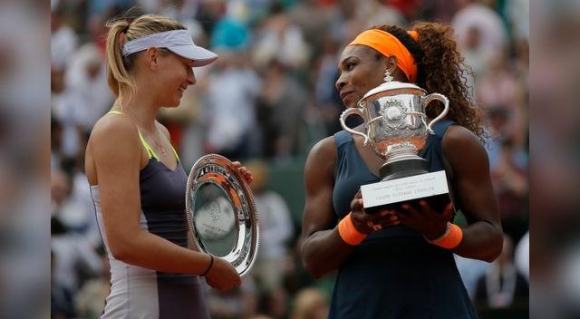 aquí con su amiga: la rusa sharapova. aquí con su amiga: la rusa sharapova.