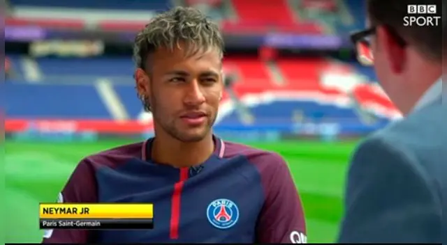 Neymar jugará en el PSG al lado de sus compatriotas Thiago Silva, Dani Alves, Marquinhos y Lucas.