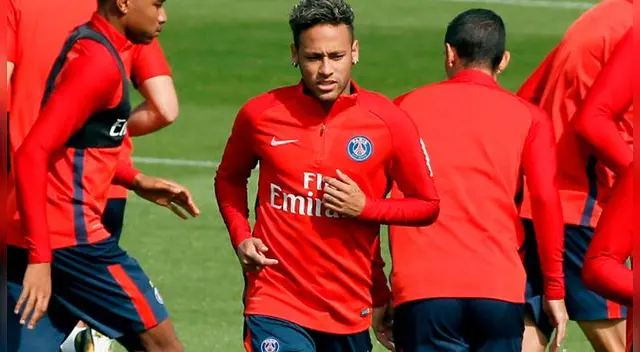 Neymar debutará este domingo ante el Guingamp por la Ligue 1.