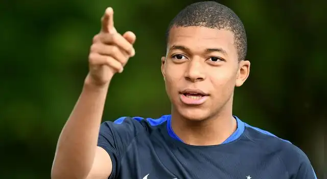 Manchester City: Pep Guardiola pidió fichaje de Kylian Mbappé
