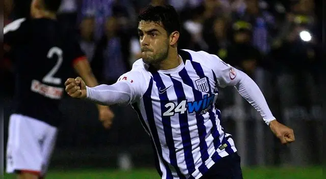 Luis Aguiar celebra su gol a la San Martín.