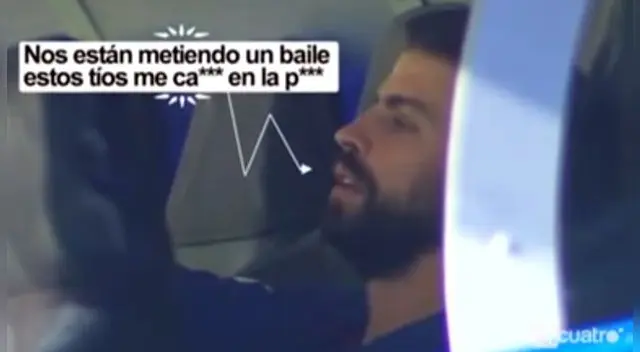 Momento en que Gerard Piqué descarga su impotencia ante el Real Madrid. Foto: Cuatro / Capturas