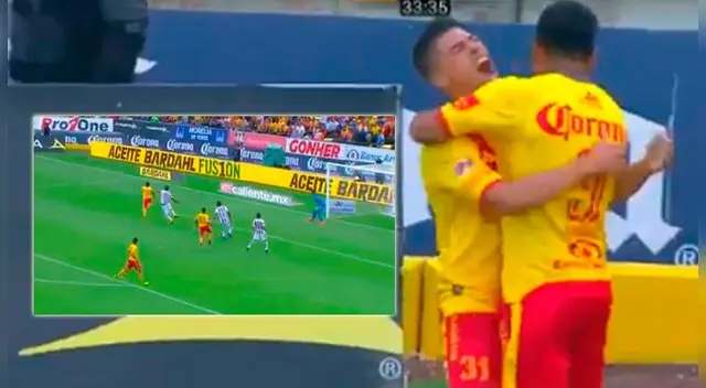 Raúl Ruidíaz celebra su gol a Pachuca con Gastón Lezcano.