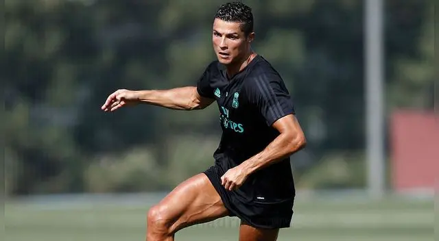 Real Madrid vs. Fiorentina: Cristiano Ronaldo sale a ganar el Trofeo Santiago Bernabéu