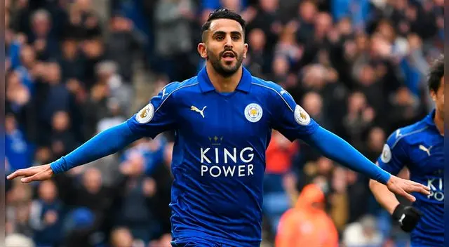 Riyad Mahrez celebra un gol con el Leicester City. Riyad Mahrez celebra un gol con el Leicester City.