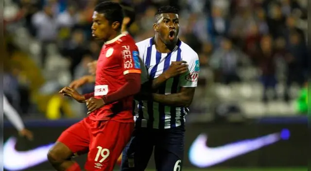 Carlos Ascues se mandó con un golazo que 'pide convocatoria a la selección'