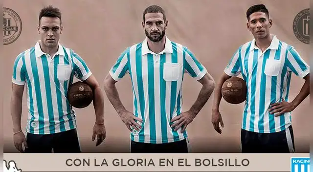 Martínez, López y Zaracho posan con la camiseta retro de Racing.