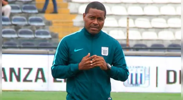 Juan Jayo Legario asegura que Alianza Lima va por el Torneo Clausura 2017.
