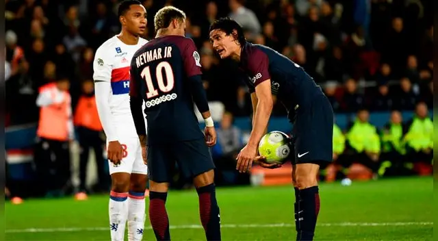 Neymar y Edinson Cavani protagonizan un duelo de egos en el PSG. Neymar y Edinson Cavani protagonizan un duelo de egos en el PSG.