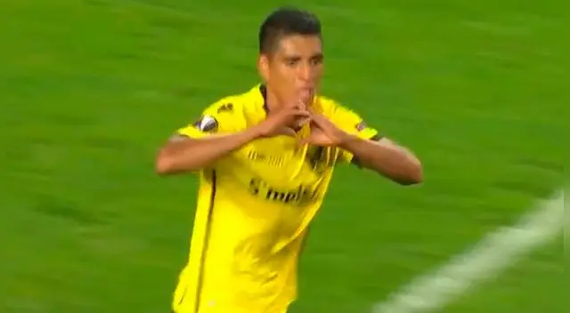 Paolo Hurtado anotó un GOLAZO en la Europa League [VIDEO]