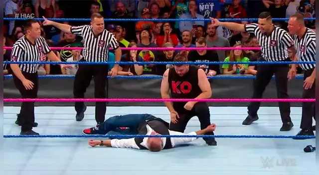 En WWE SmackDown, Shane McMahon recibió una paliza de Kevin Owens previo al Hell in a Cell 2017