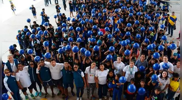 Chiclayo vivió jornada intensa a full deporte con Vivian Baella, Cristian Cuba y Fundación Telefónica. Foto: Fundación Telefónica. Chiclayo vivió jornada intensa a full deporte con Vivian Baella, Cristian Cuba y Fundación Telefónica. Foto: Fundación Telefónica.