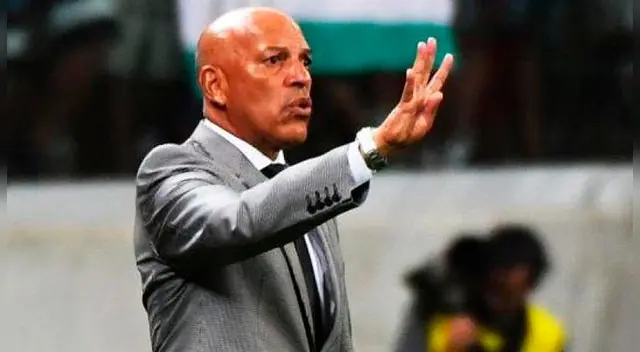 Roberto Mosquera durante un partido del Wilstermann.