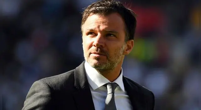 Anthony Hudson no seguirá siendo entrenador de Nueva Zelanda Anthony Hudson no seguirá siendo entrenador de Nueva Zelanda