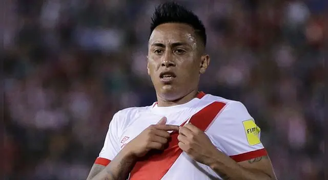 Christian Cueva celebra su gol a Paraguay en Asunción. Christian Cueva celebra su gol a Paraguay en Asunción.