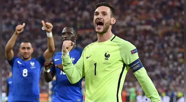 Hugo Lloris celebra el pase de Francia a la final de la Eurocopa 2016.