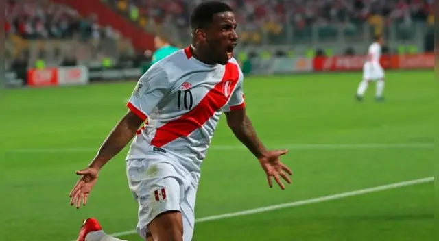 Jefferson Farfán responde a medio francés que llamó 'el rival más débil' a Perú Jefferson Farfán responde a medio francés que llamó 'el rival más débil' a Perú