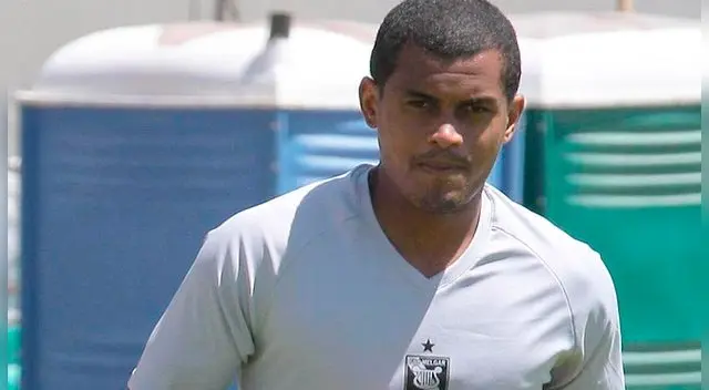 Sport Boys: Nelinho Quina es el primer refuerzo rosado para la temporada 2018 [VIDEO]