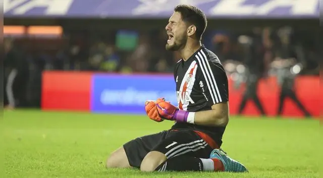 Augusto Batalla festeja el triunfo de River ante Boca en La Bombonera cuando todo era felicidad.