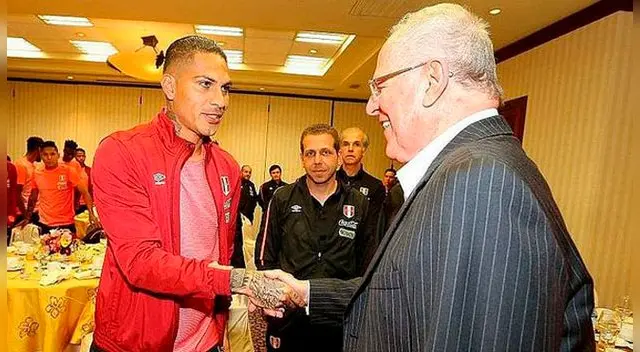 PPK pasa por su momento más duro al igual que Paolo Guerrero PPK pasa por su momento más duro al igual que Paolo Guerrero