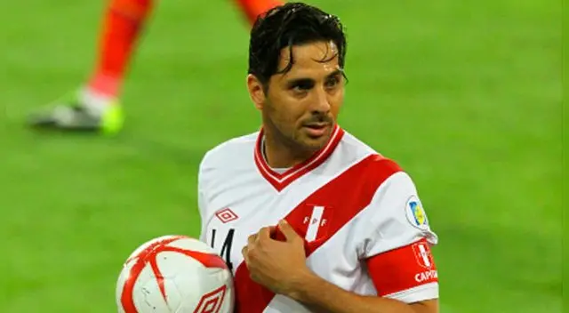 Claudio Pizarro durante un partido de la Selección Peruana. Claudio Pizarro durante un partido de la Selección Peruana.