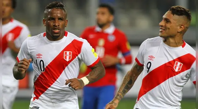 Jefferson Farfán y Paolo Guerrero son los jugadores más reconocidos de la Selección peruana. Jefferson Farfán y Paolo Guerrero son los jugadores más reconocidos de la Selección peruana.