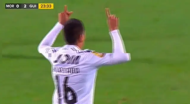 Paolo Hurtado anotó un doblete para Guimaraes en menos de 23 minutos [VIDEO]