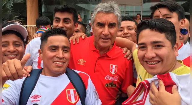 Juan Carlos Oblitas resaltó el trabajo de Ricardo Gareca y los jugadores.  