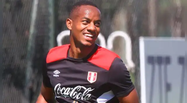 André Carrillo tiene claro que nadie tiene el puesto asegurado para el Mundial Rusia 2018
