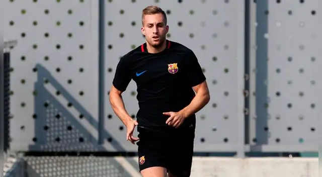 Deulofeu en un entrenamiento en la Ciutat Esportiva. Deulofeu en un entrenamiento en la Ciutat Esportiva.