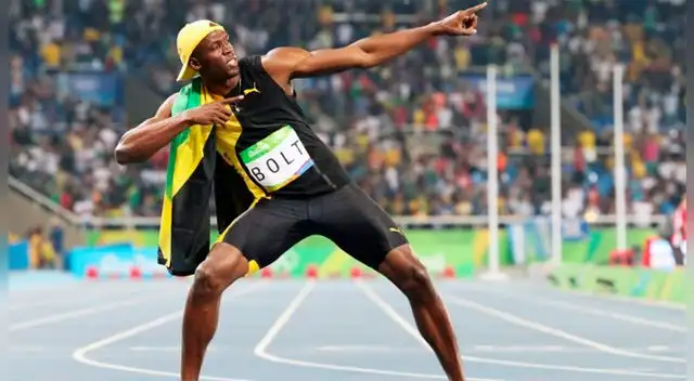 Usain Bolt no pierde la fe de jugar en el 'Teatro de los Sueños'