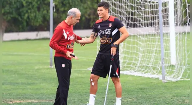 Iván Bulos todavía no se recupera tras romperse los ligamentos de la rodilla derecha. 