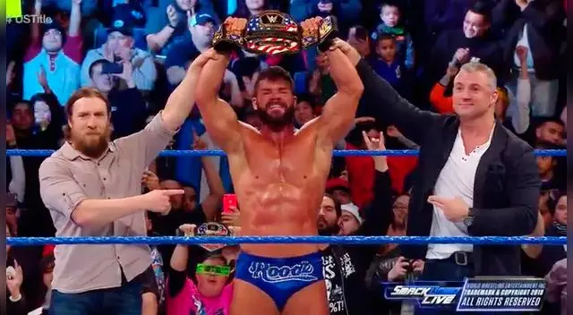 En WWE SmackDown, Bobby Roode venció a Jinder Mahal y se convirtió en nuevo campeón de los Estados Unidos. En WWE SmackDown, Bobby Roode venció a Jinder Mahal y se convirtió en nuevo campeón de los Estados Unidos.
