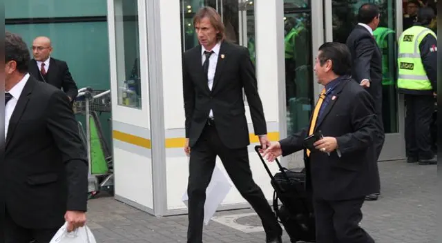 Ricardo Gareca llegará hoy de su natal Argentina, tras culminar sus merecidas vacaciones. Ricardo Gareca llegará hoy de su natal Argentina, tras culminar sus merecidas vacaciones.