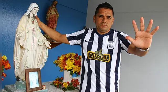 Fischer Guevara, en una producción para LÍBERO cuando jugaba en Alianza Lima.