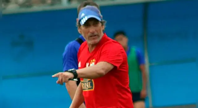 Sporting Cristal: Mario Salas pretende armar un equipo agresivo para los dos torneos Sporting Cristal: Mario Salas pretende armar un equipo agresivo para los dos torneos