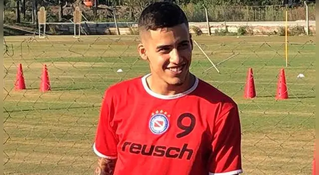Beto da Silva durante una práctica en Argentinos Juniors. Beto da Silva durante una práctica en Argentinos Juniors.