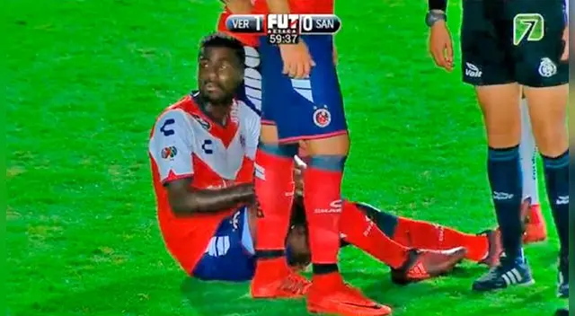 Christian Ramos solo jugó 61 minutos en su estreno con los Tiburones Rojos. 