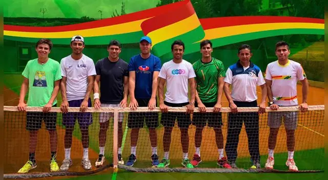 Bolivianos apelan a todo para ganarle a Perú